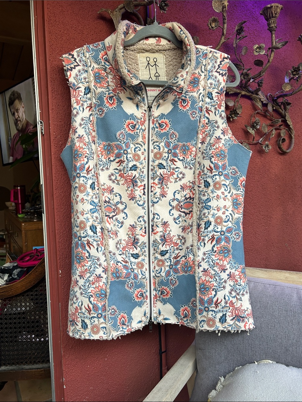Johnny Was Workshop Floral Zip-Front Vest in Blue and Cream Sherpa Lining RARE